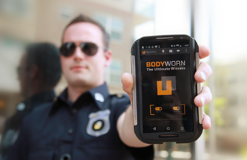 The Role of Multi-Carrier Cellular Connectivity in Body worn Cameras