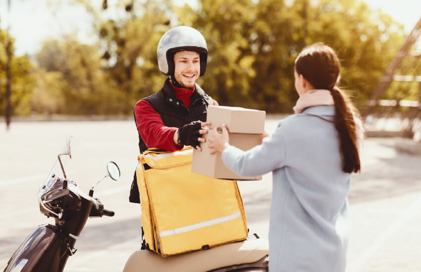 Webbing's cellular connectivity indispensable for last-mile delivery by couriers on motorbikes and bicycles