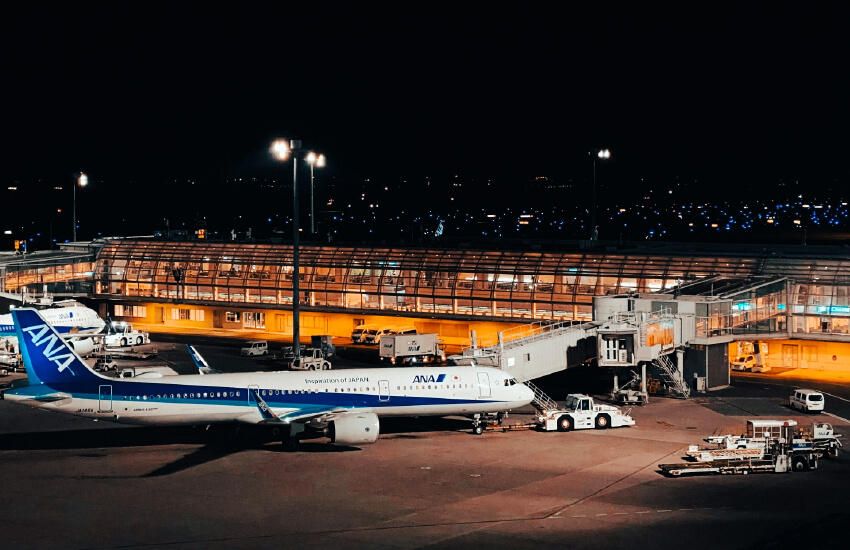 Preparing For Takeoff: How Cellular Connectivity is Transforming Airports and Airlines
