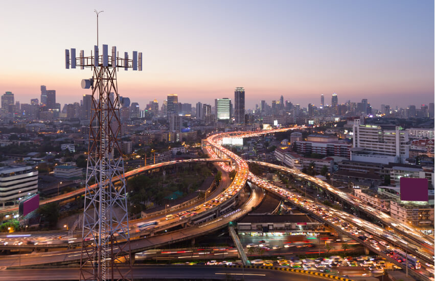 Webbing global connectivity for C-V2X applications