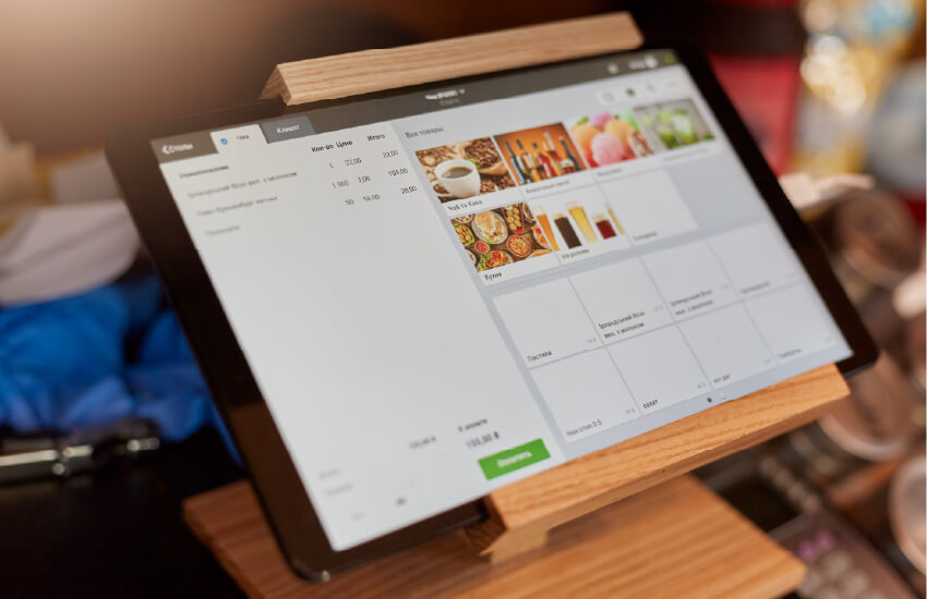 Restaurants use a 4G or 5G router as their primary internet connection when fixed communication isn’t available, is too expensive, or takes too long to install